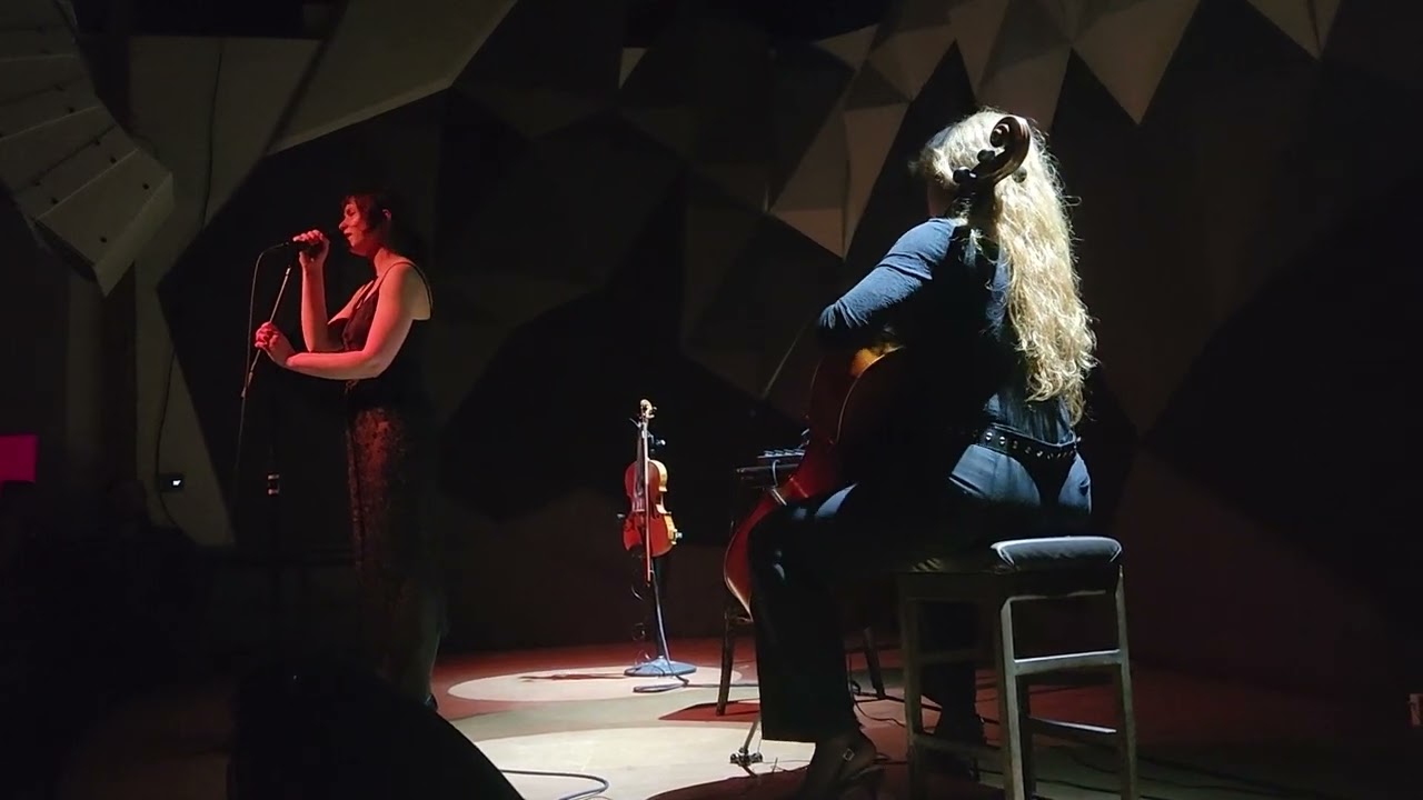 Astrid Sonne - unreleased song + 