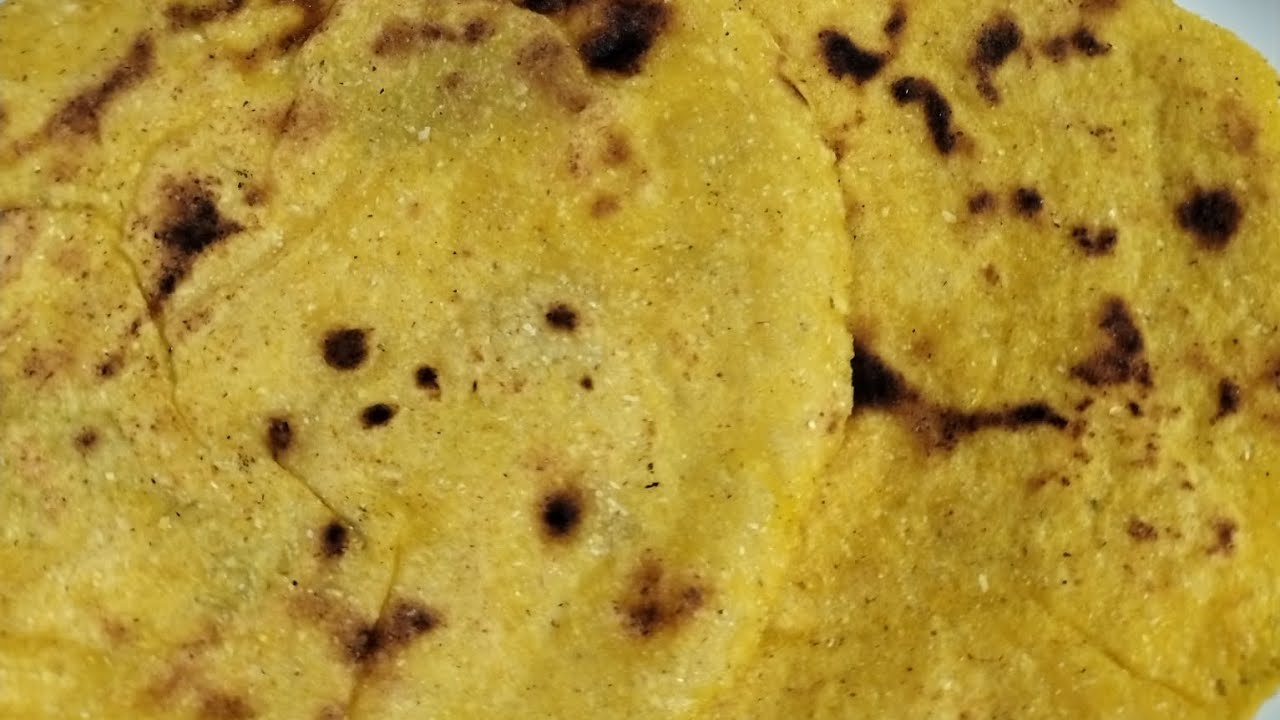 Ek bar makke ki soft roti banane ke liye yah tric jarur apnae