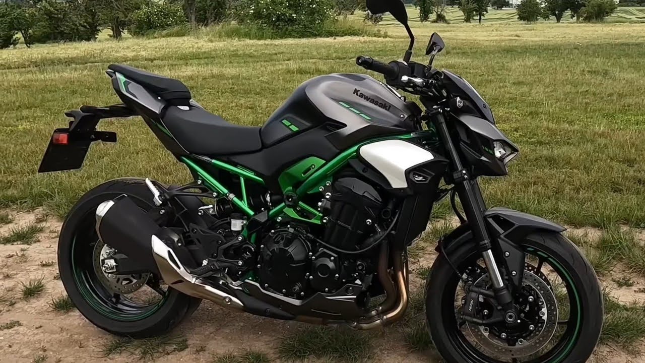 miniRECENZE Kawasaki Z900 model 2025 - Silný kafe