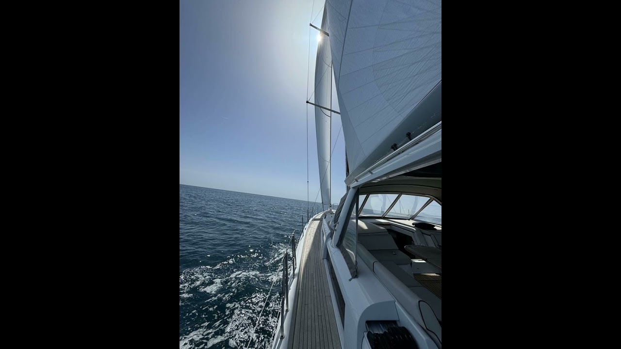Champagne Sailing