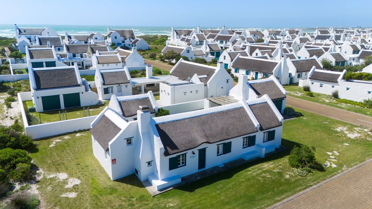 Charming Home Retreat in Langezandt, Struisbaai