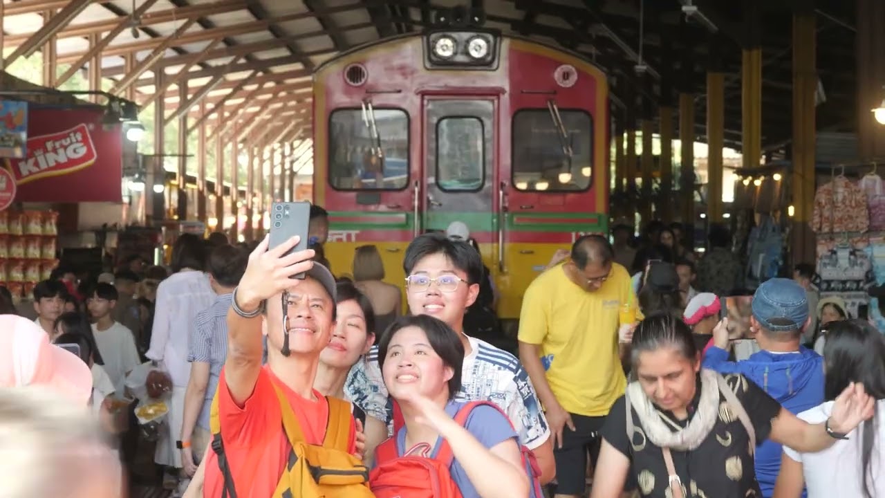 Bangkok in F/8