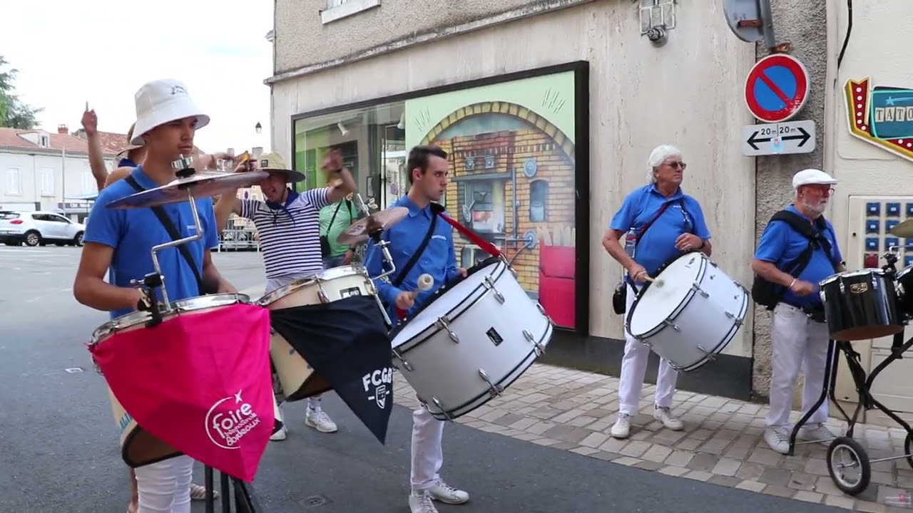 La Band'Accord (33) - Réveil Nuit des Bandas (2023) St Astier (24) - L'Encantada