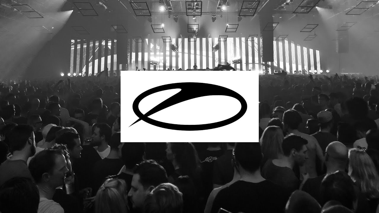 Andrew Rayel & Roxanne Emery - Never Going Down