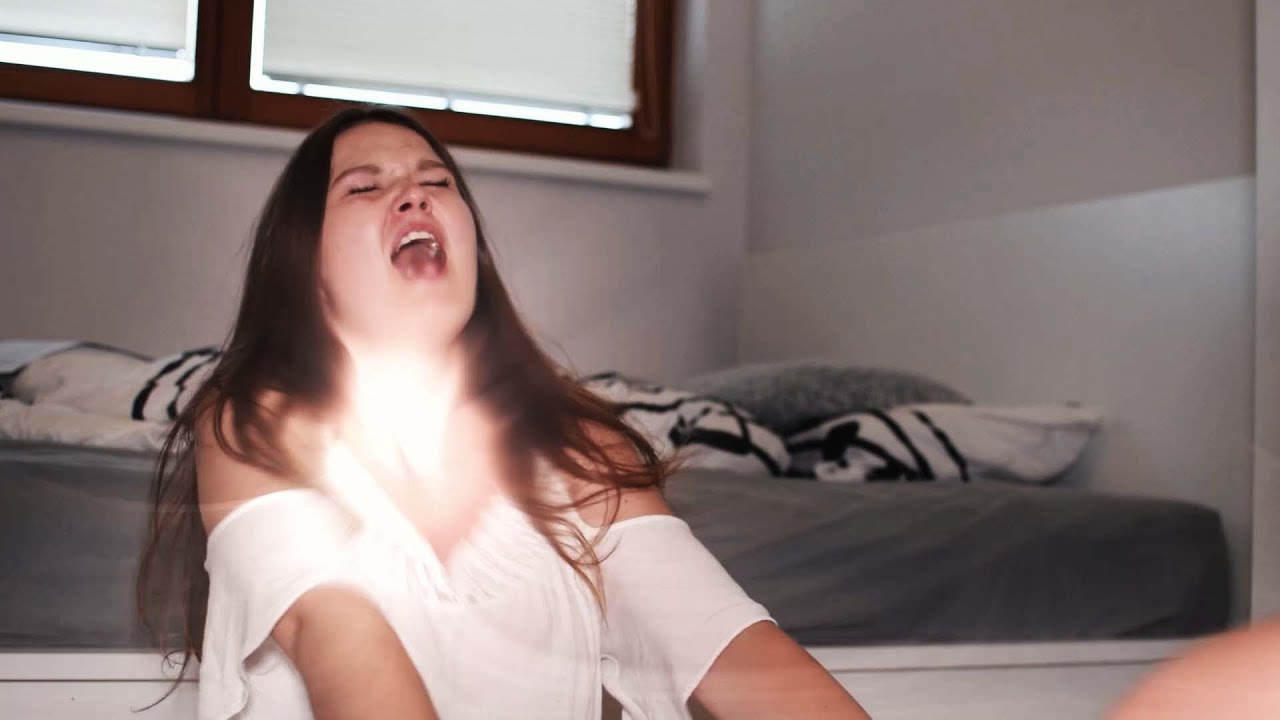 Zakletý náhrdelník 2 (krátký horor - Full HD film)