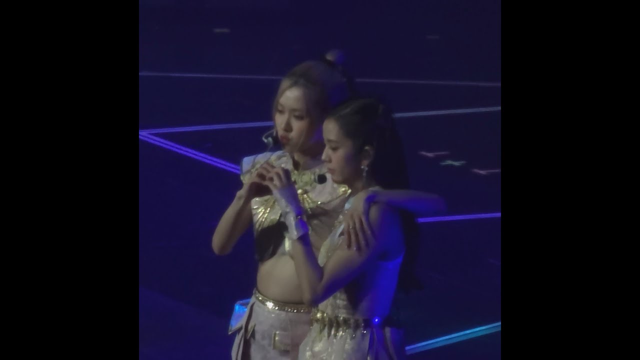 [FANCAM] BLACKPINK - DON'T KNOW WHAT TO DO - BORN PINK WORLD TOUR 2022 (HAMILTON) - 2022-11-07