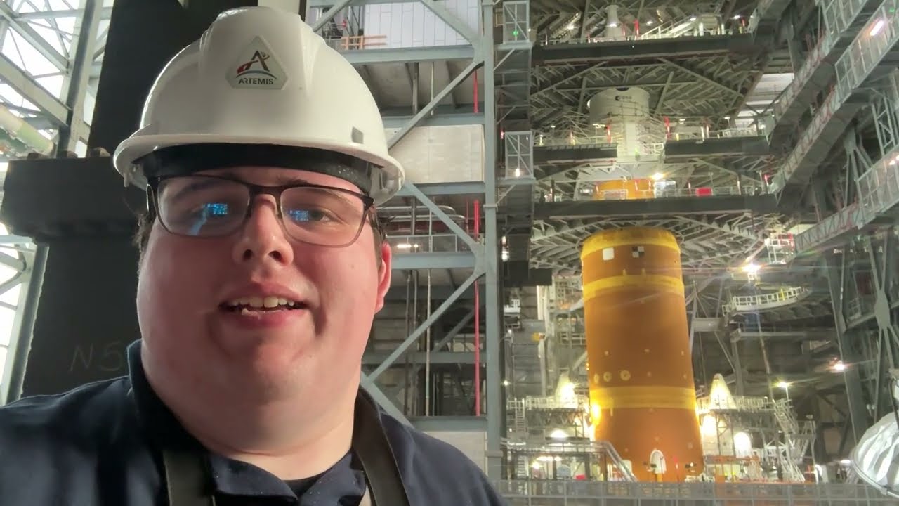 Последние новости о проекте &laquo;Артемида II&raquo; из здания VAB.