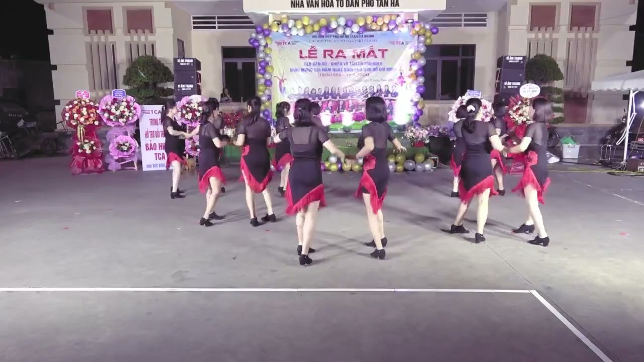 chachacha - Hương mùa Thu biểu diễn tại buổi ra mắt CLB dvkv Tân hà 😀💝