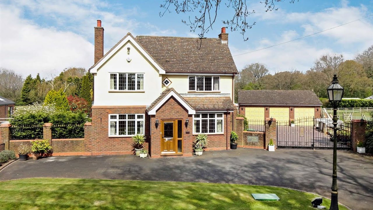 Bright, Spacious House Tour with Countryside Views - Fine & Country Solihull