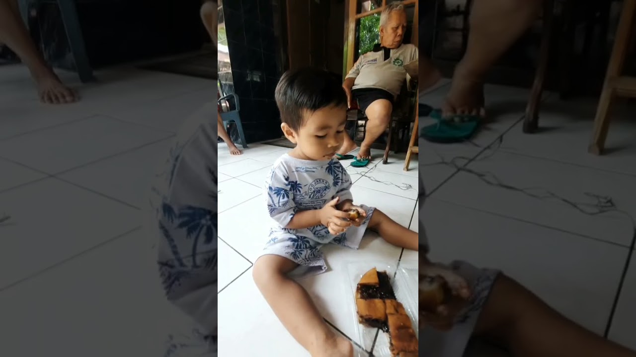 MasyaAllah Tabarakallah Perbandingan Martrabak Manis 5 ribu dan 17 ribu