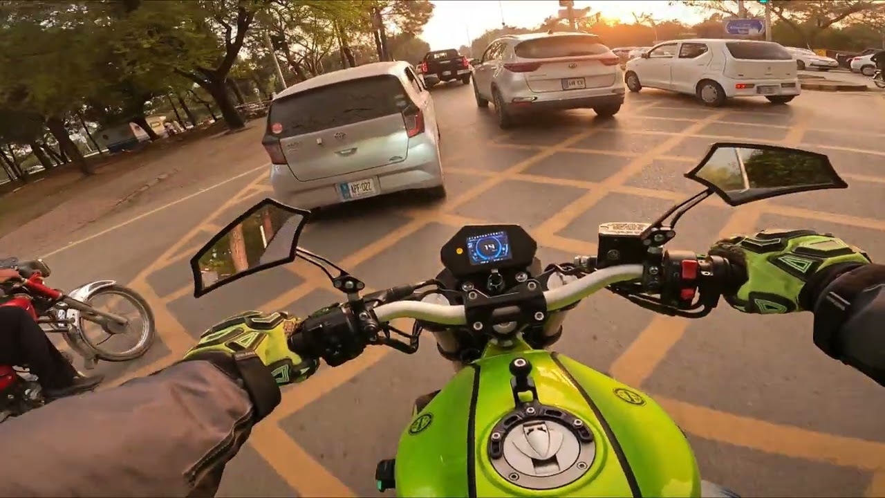 Benelli 302 s meet with benelli TNT25 short clip