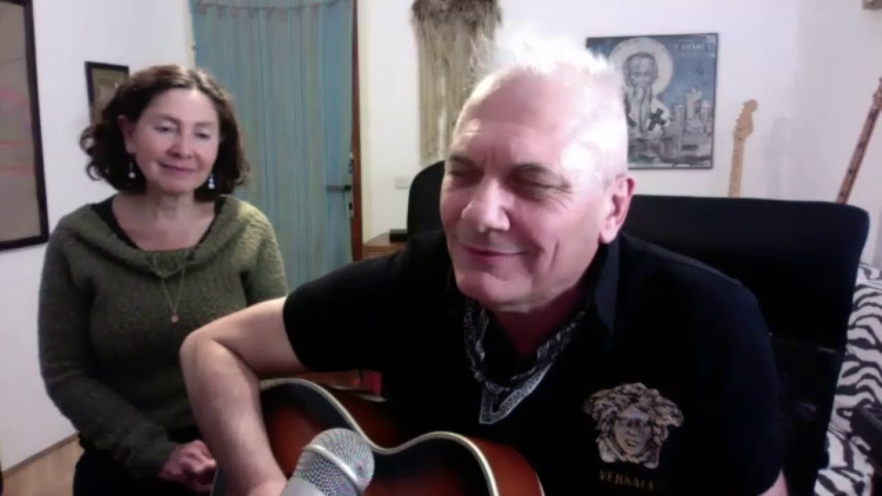 Steve Day performing Baha'i Prayers