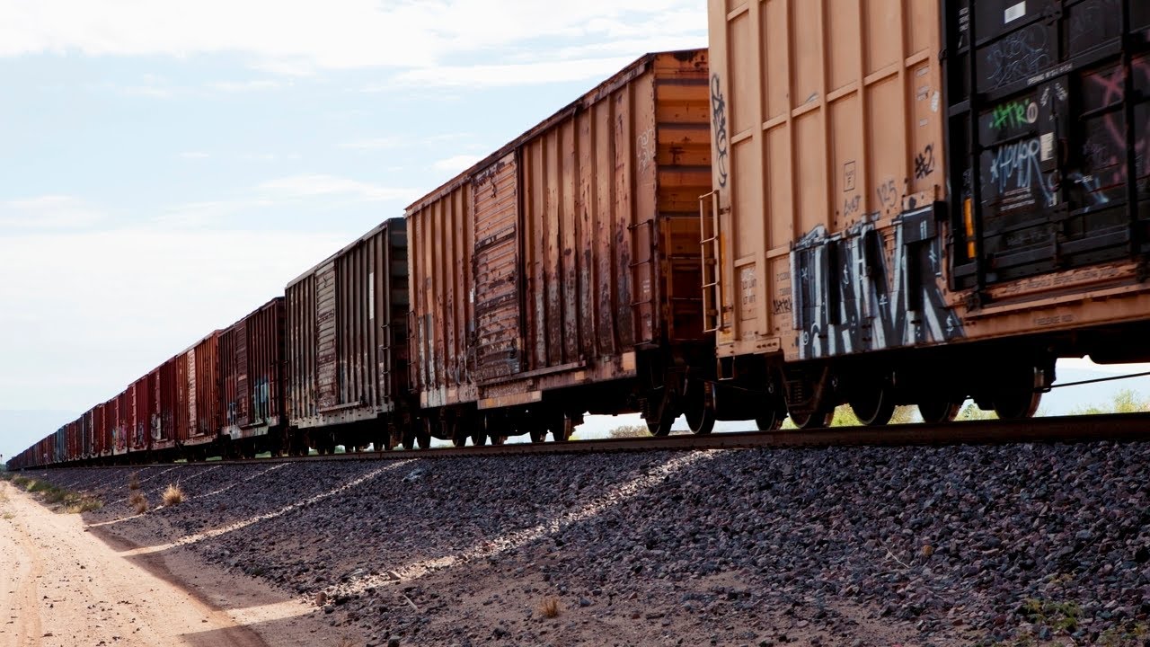 Government &lsquo;kills Australian enterprises&rsquo; but supports foreign companies