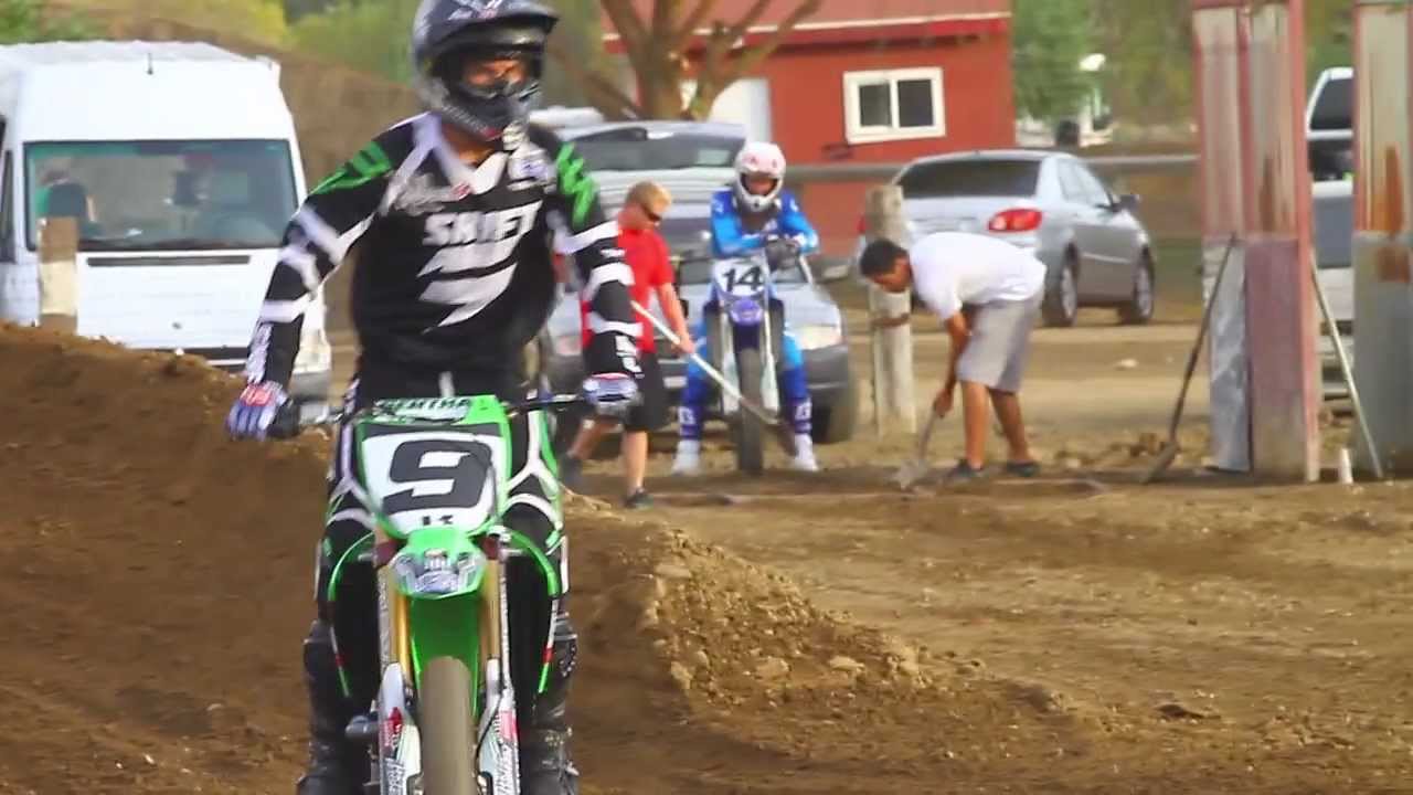 Ivan Tedesco: RAW