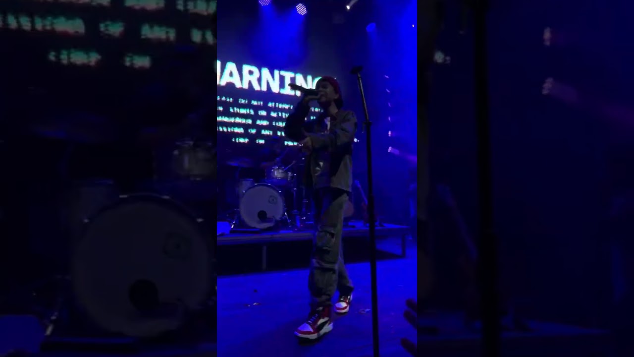3 října koncert Matěje Plška ( písnička Další level )