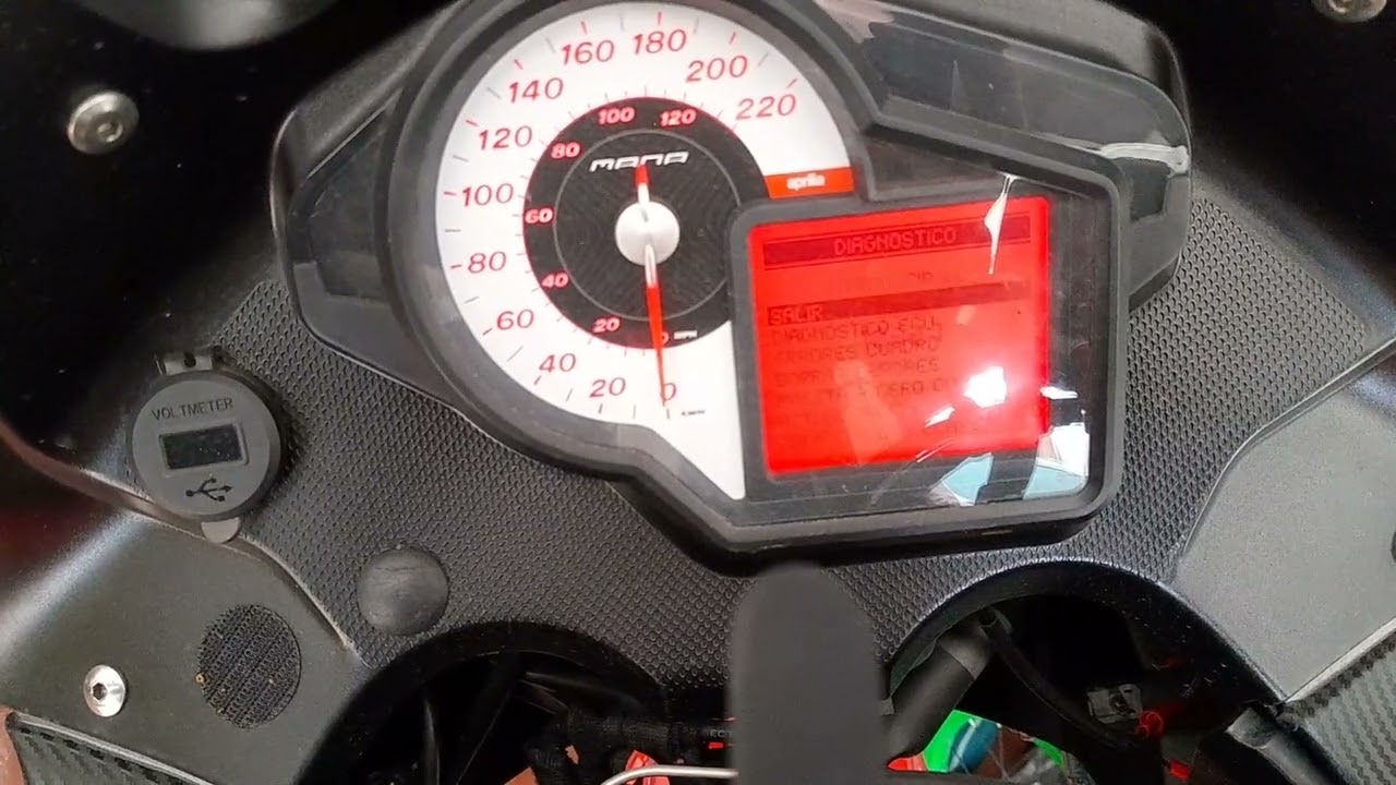Reset cambio aceite y correa Aprilia Mana 850