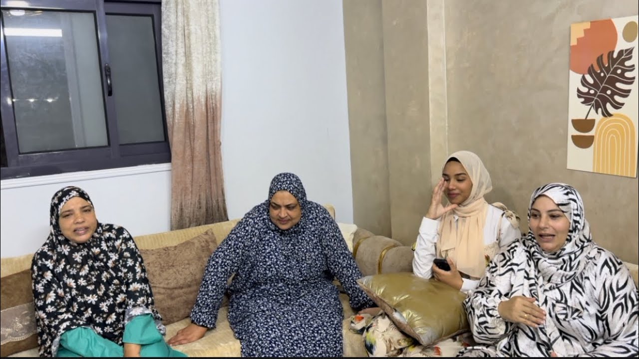 دول بقا لابيعجبهم العجب 😂وجيت  الكويت وحاجات الكويت