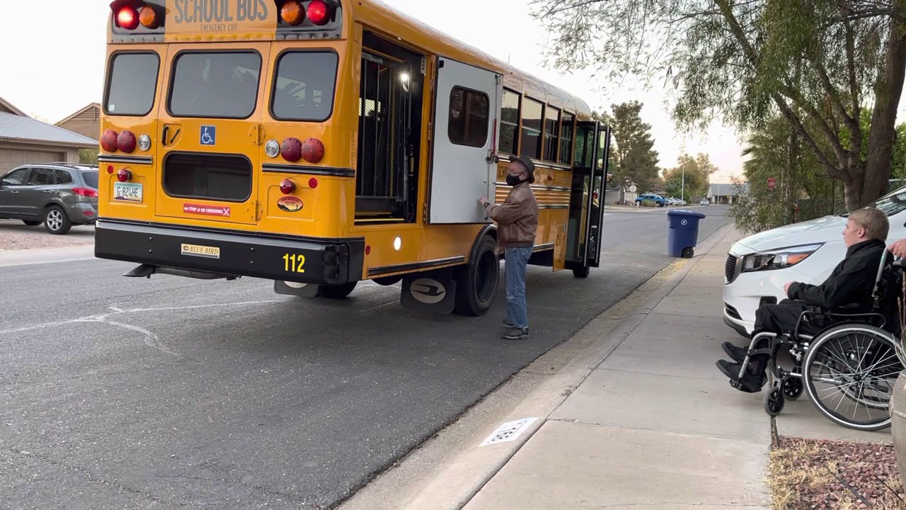 Thursday Sagan bus!