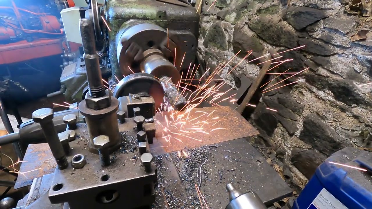 Ring roller pt 8 key way cutting tool post grinding.