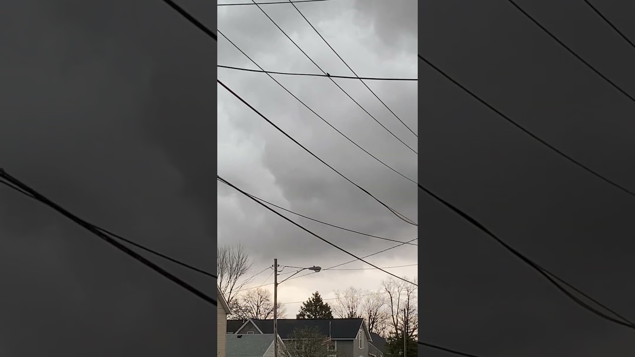 #shorts #tornado #crazyclouds