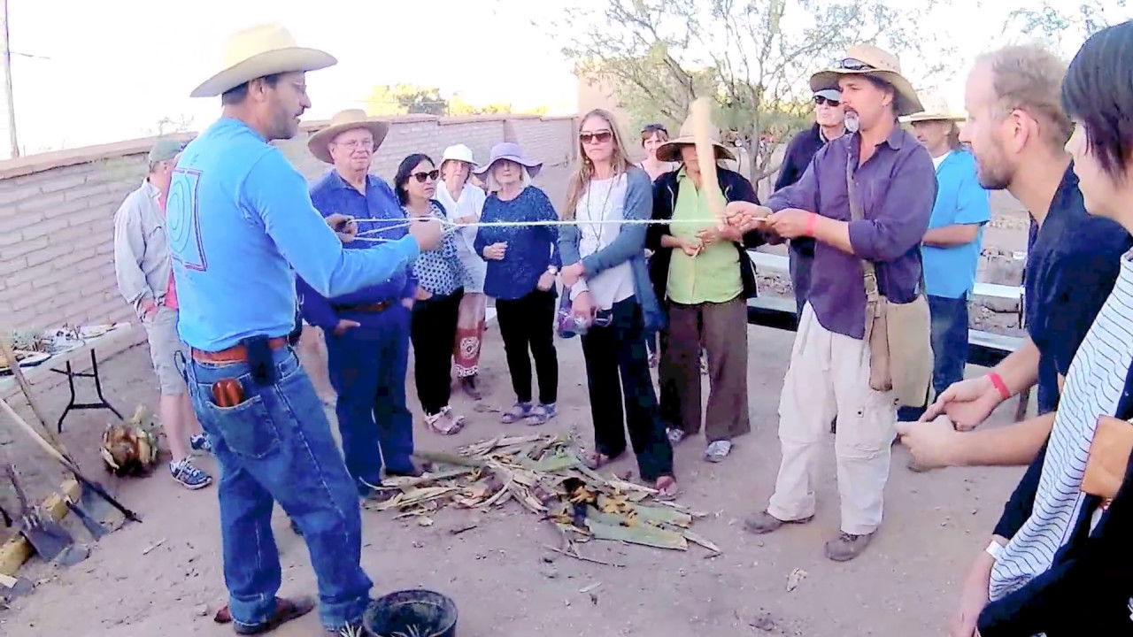 Making Rope From Agave!