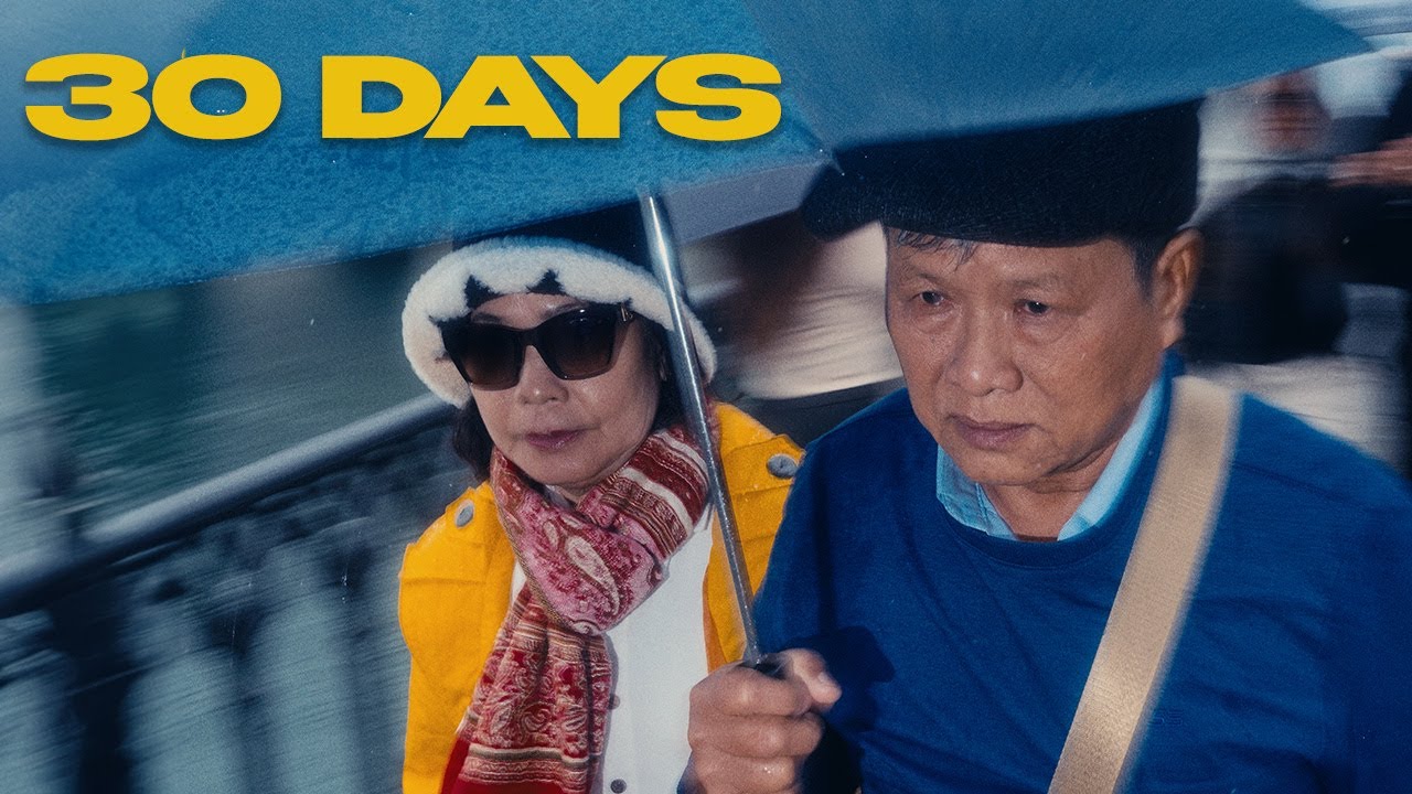 Street Photography Every Day for 30 Days (Here Is What Happened)