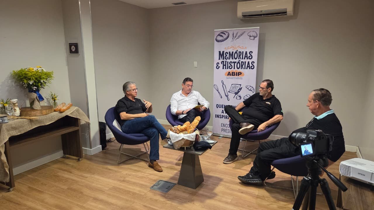 LIDERANÇAS DA PANIFICAÇÃO BRASILEIRA EM UM BATE-PAPO HISTÓRICO DA ABIP
