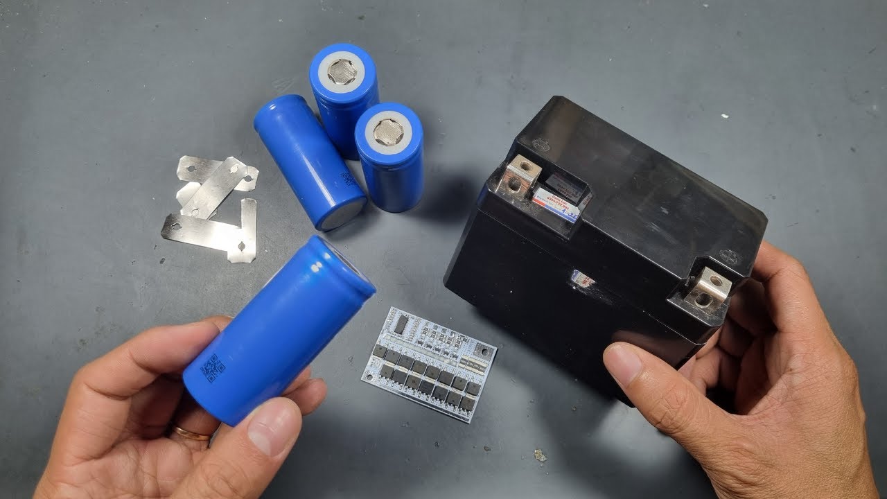 Bình Pin Đề Xe Máy 6Ah Dùng Pin LFP 32700 và Mạch BMS 100A