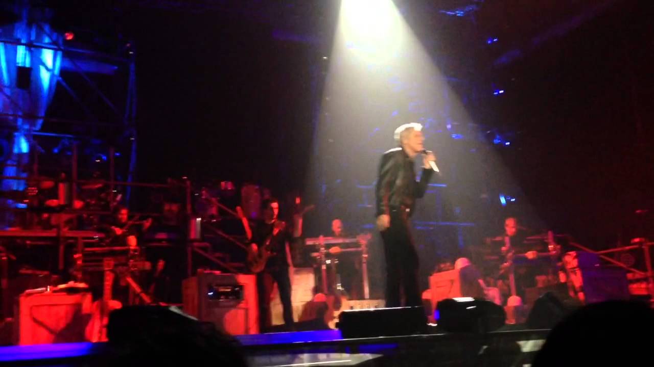 Claudio Baglioni - Amori in Corso - Con Voi ReTour Eboli 22/11/2014