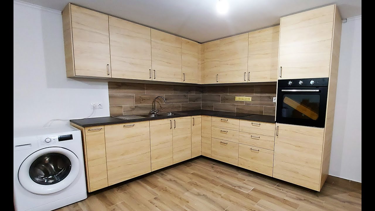 Ikea konyha építése fél percbe sűrítve ASKERSUND világos kőris hatású fronttal.