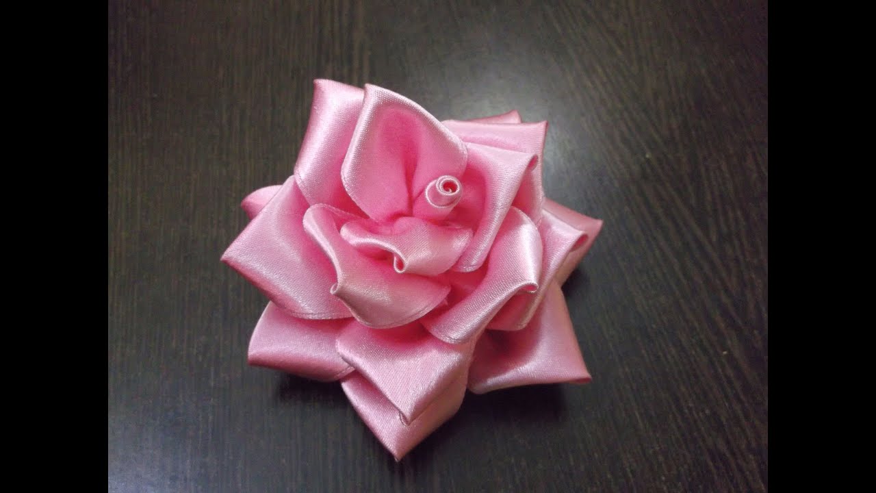 D.I.Y. Full Bloom Satin Ribbon Rose - Tutorial | MyInDulzens
