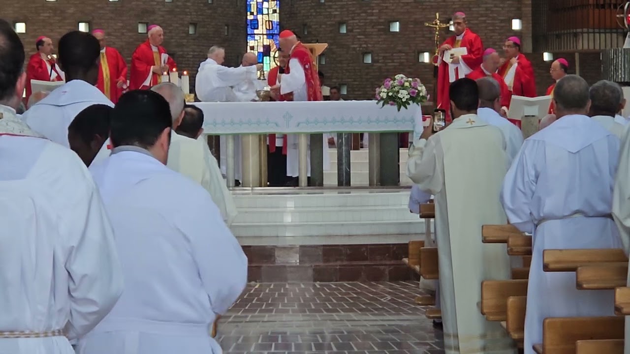 Holy Mass celebrated by Cardinal Gerhard Ludwig Müller at the Intl. Retreat of the MMP in Italy 2025