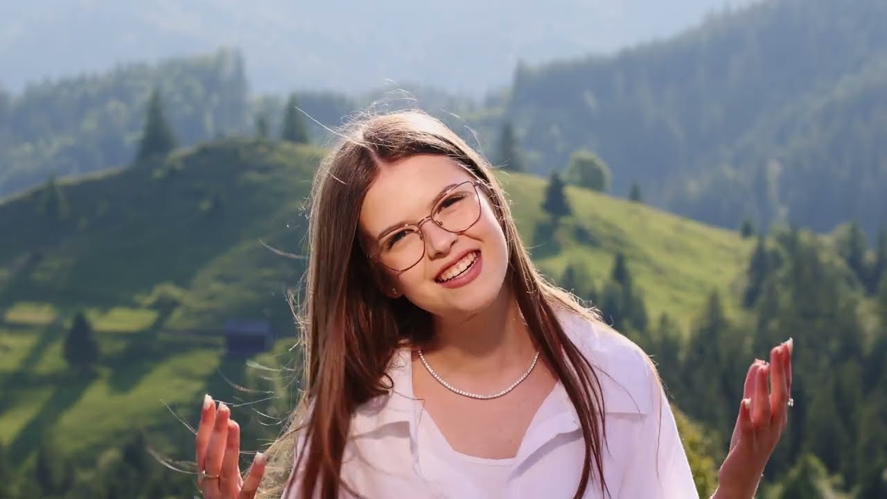 Yasmina-Daria Longher - Unosze wzrok ❤  [COVER]