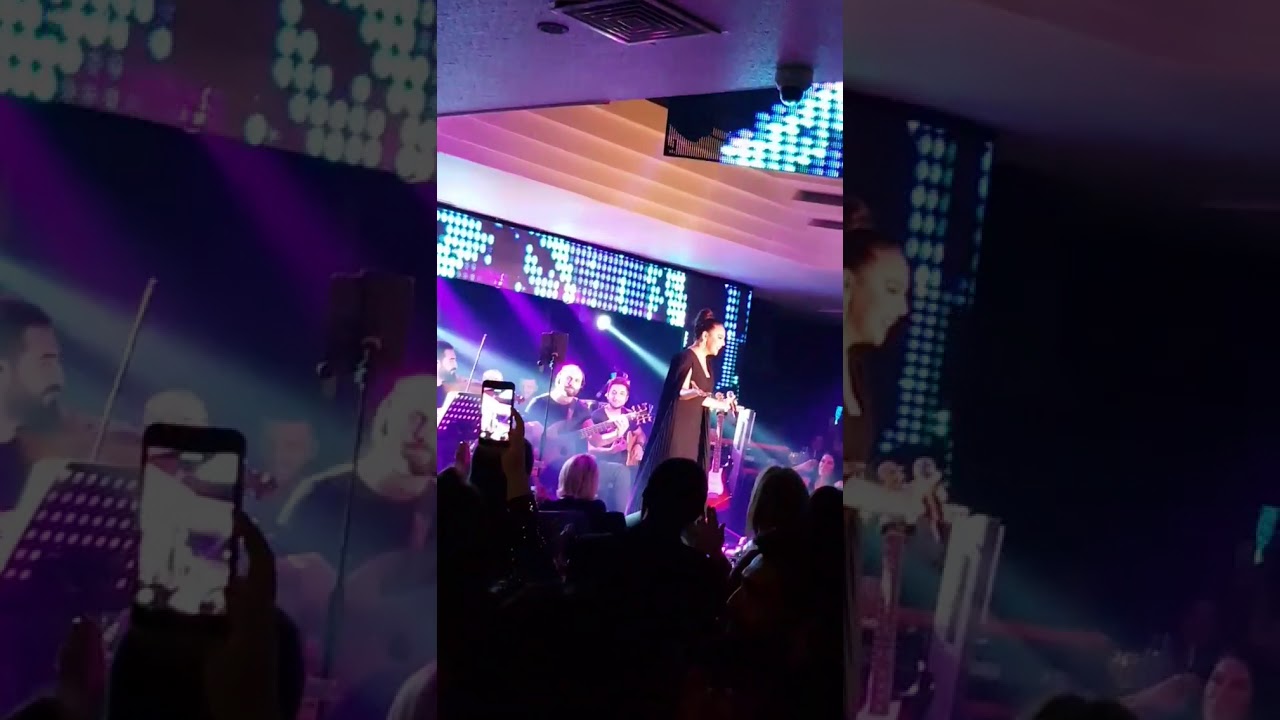 Ebru GÜNDEŞ | Aşık (Canlı Performans )🖤
