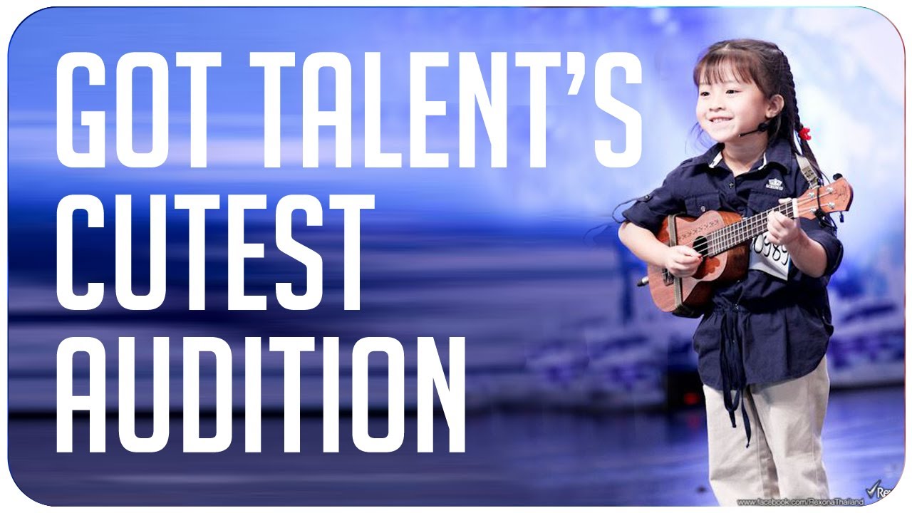 Unbelievably cute!! 6-year old girl sings 'The Show' and plays Ukelele - Thailand's Got Talent