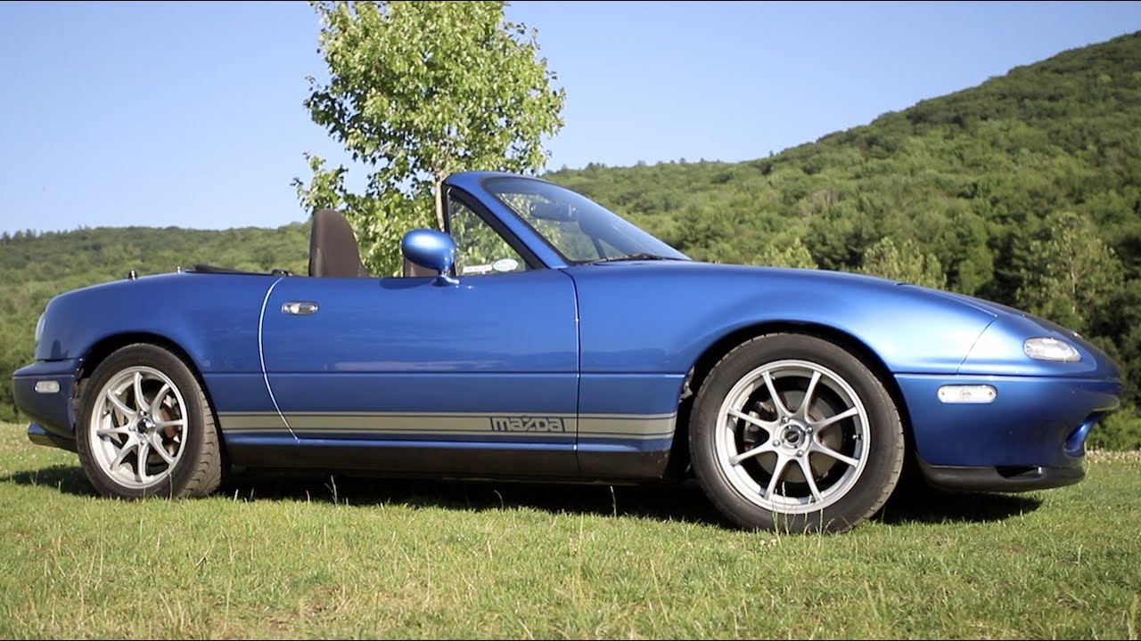 Как управлять стандартной Miata на пределе возможностей