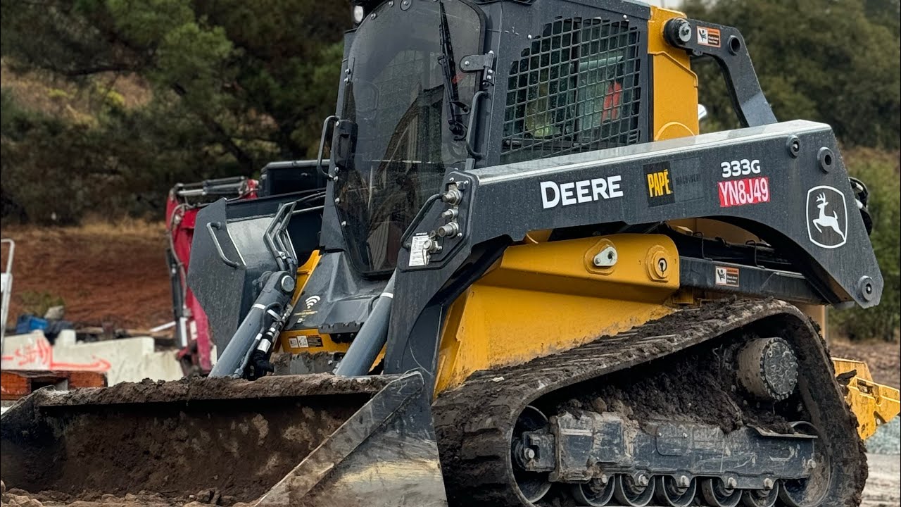 John Deere 333G Hydraulic Fluid Change