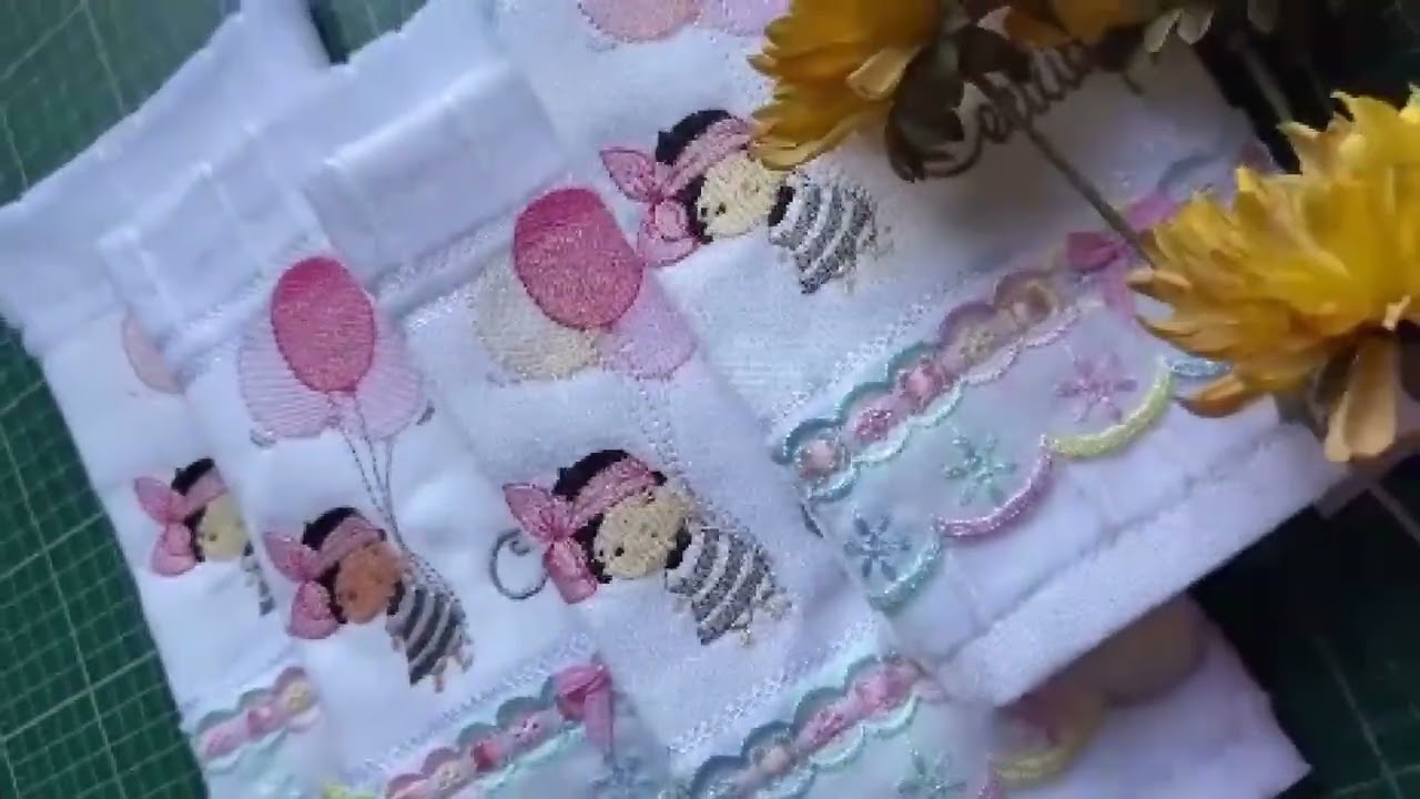 🧵 Toalhinhas escolares bordadas | Feitas com carinho e dedicação
