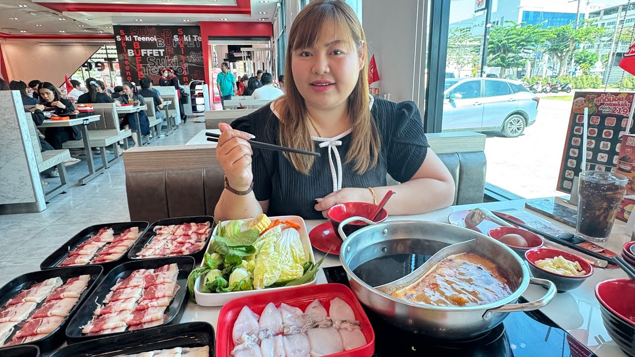 สุกี้ตี๋น้อยเนื้อออสเตรเลีย น้ำซุปต้มยำข้นๆ