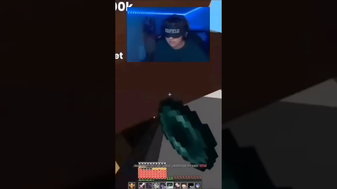 E__S ucieka z trapa na ślepo! 🤓 