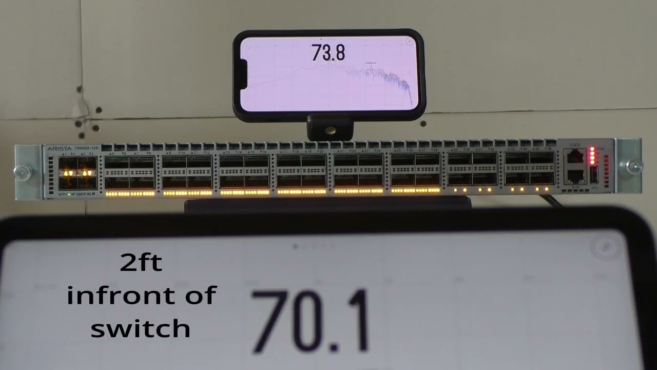 Arista DCS-7050QX-32S-F Switch Homelab power up and normalize fans