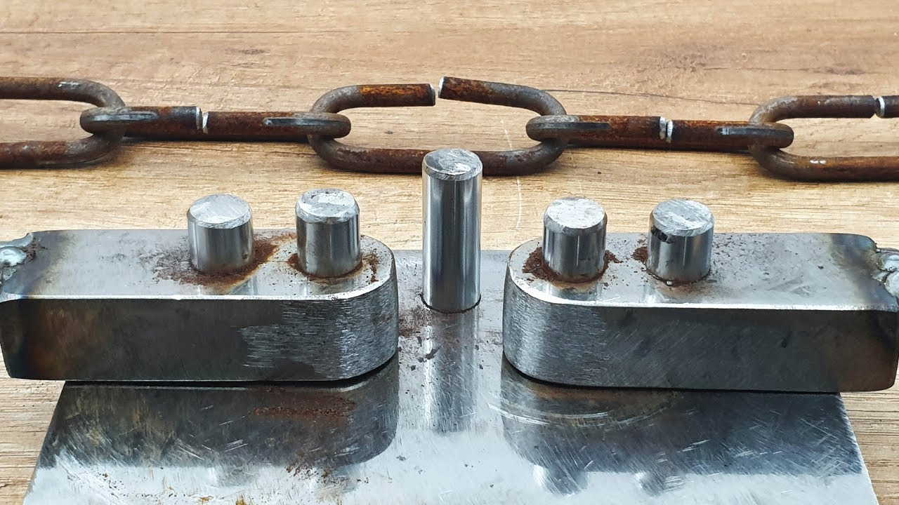 Bender for the Steel Chain very easily