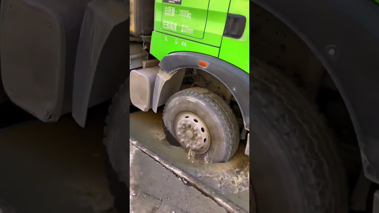 #truck #constructionvehicle #loaded #drivingchina #dump #dumptruck #original #forest #chinatrucker