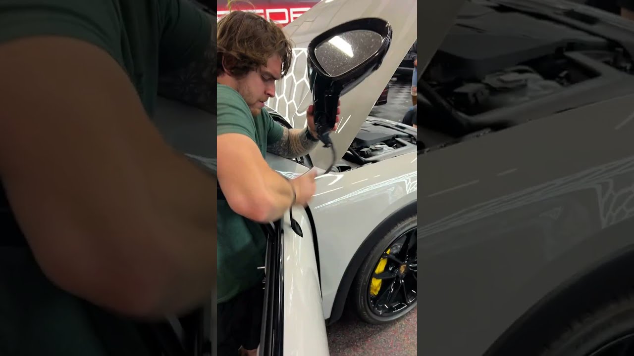 2022 Porsche Cayenne Mirror and Door Card / Panel Removal