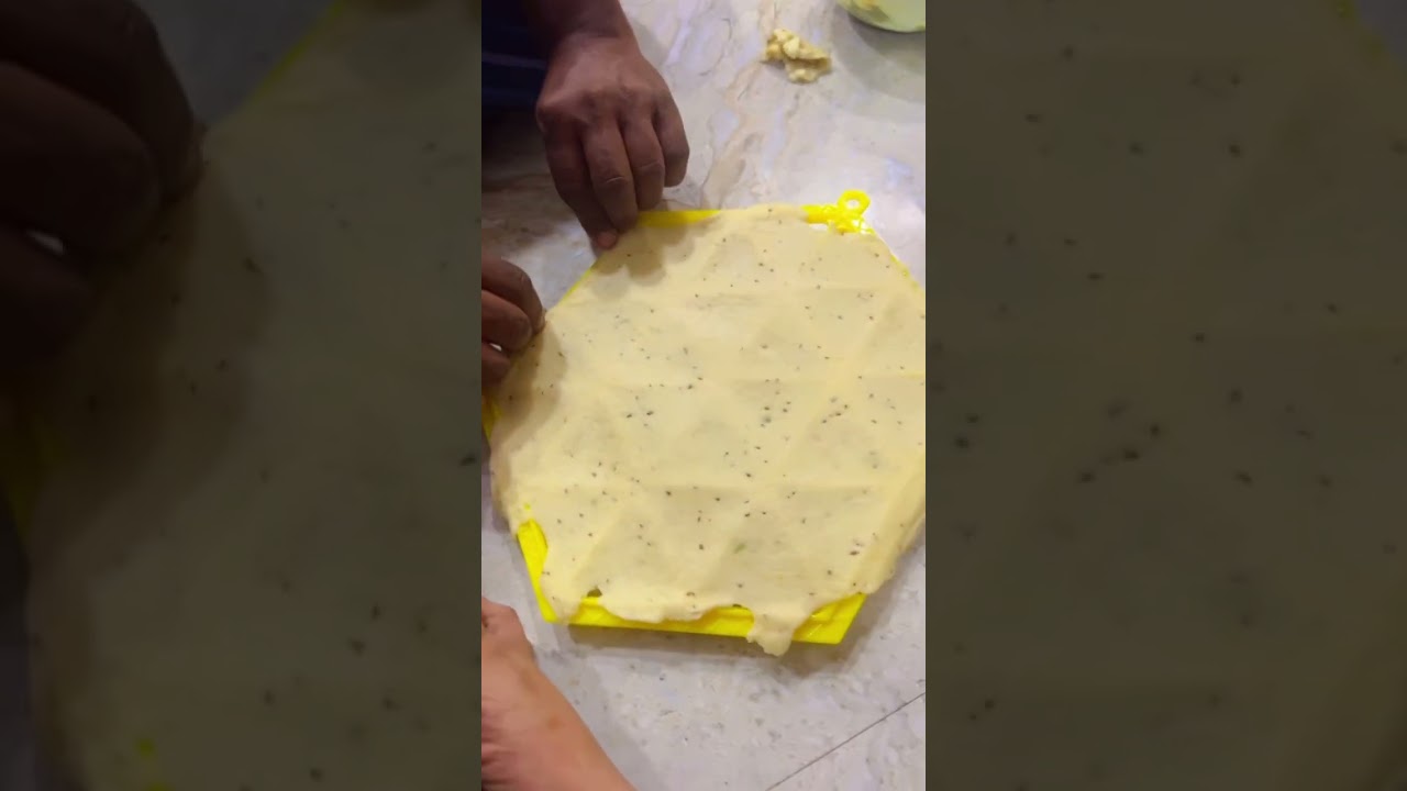 Ramzan special Samosa recipe, enjoy video#comedyvideos 