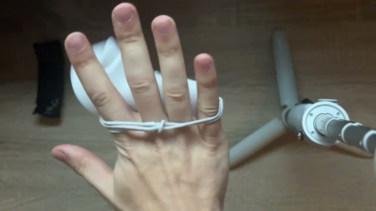 DIY Quest 3 knuckle strap idea (adjustable + quick + 0€)