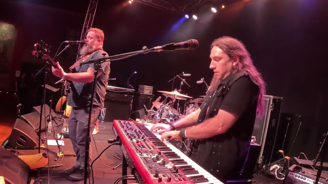 The Low Glow - 9/21/24 - Headliners Music Hall 