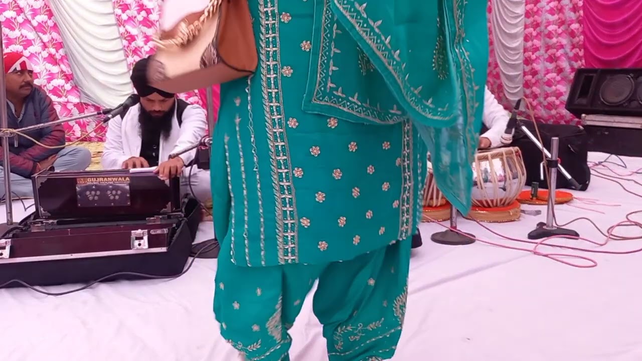 Aiso heera nirmal nam 8699192113