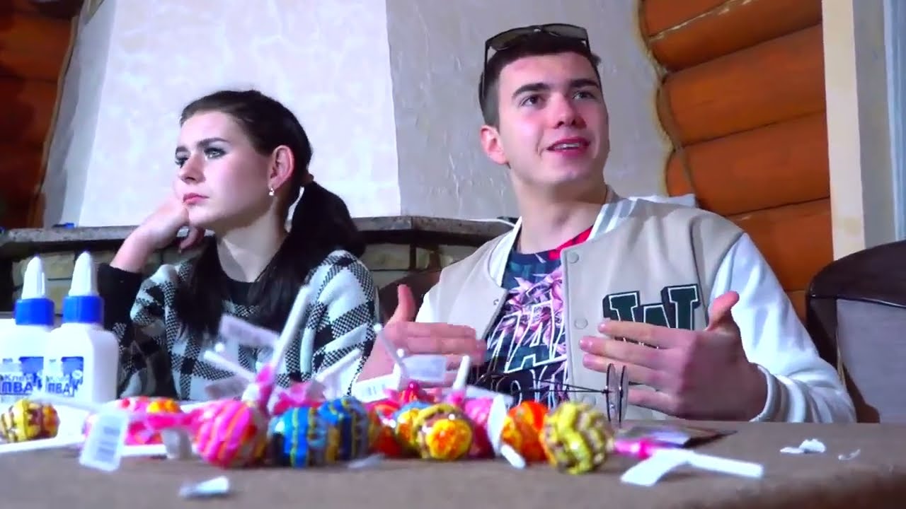 НЕОБЫЧЫЙ ПРАЗДНИК! КОГО ПОЦЕЛОВАЛ ВИТЯ