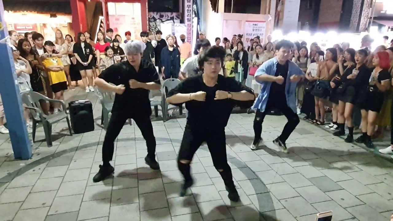 킹덤즈(Kingdoms)/ 불타오르네(FIRE)[1.5배속]-방탄소년단(BTS) 20190730 홍대버스킹(HongDae Busking)